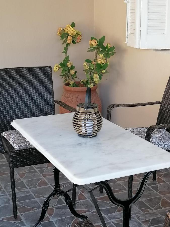 Lemon Tree House Villa Kalívesz Kültér fotó